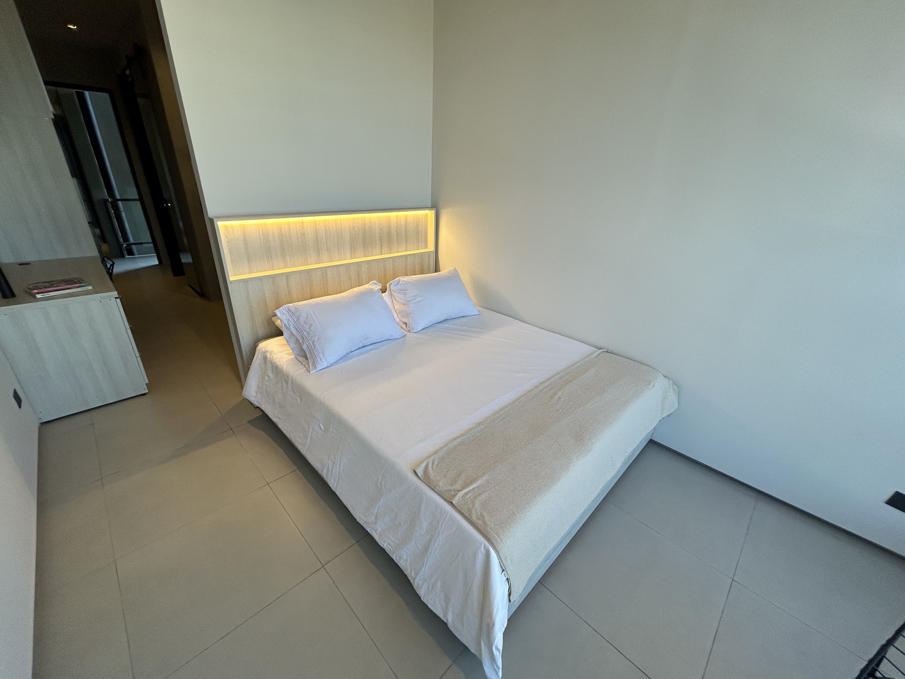 Campus I furnished apartment bedroom